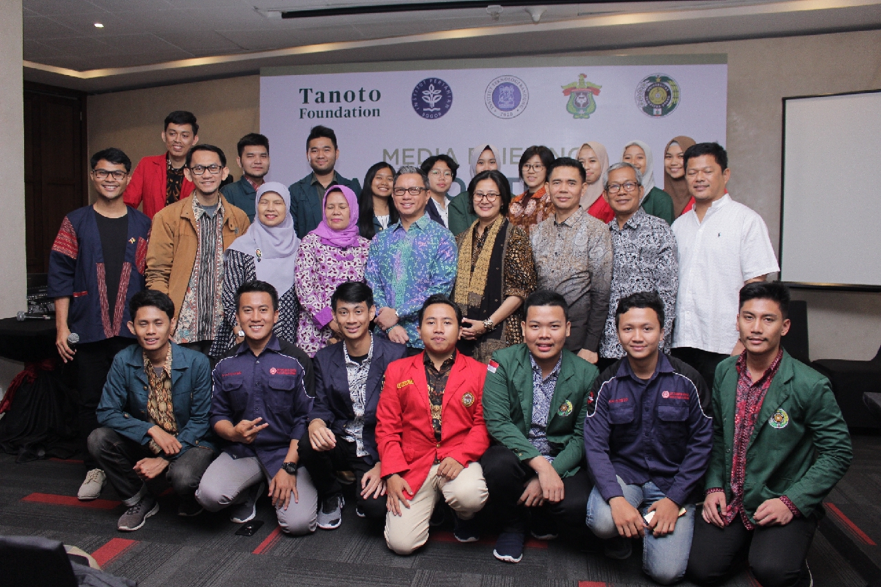 Build Spirit of Innovation through the Tanoto Student Research Award