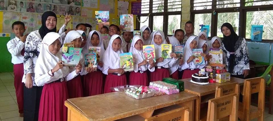 Tanoto Foundation Partner School Boosts Students’ Interest in Reading