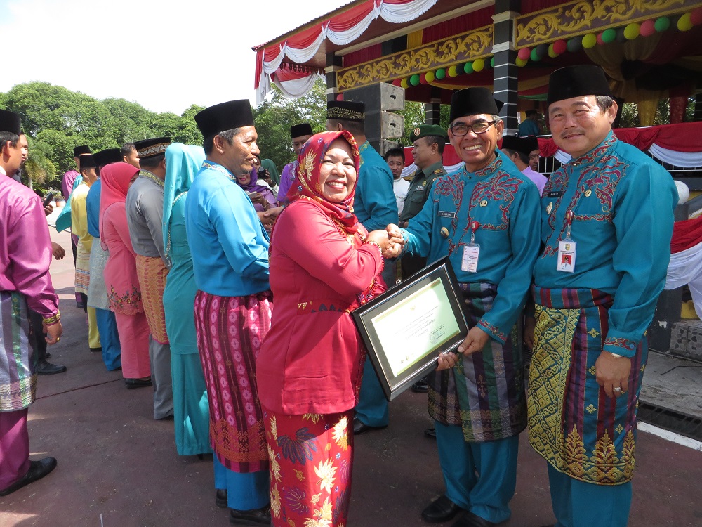Tanoto Foundation Partner School Wins Prestigious Ministry of Environment Award