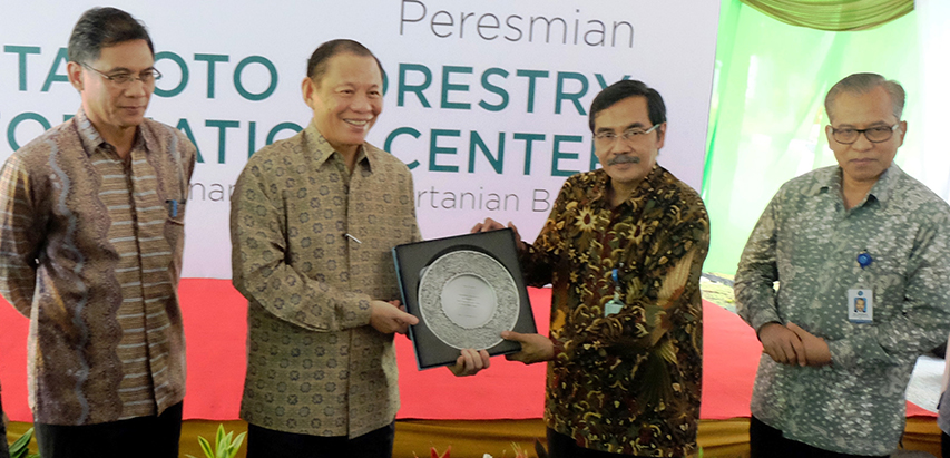 Tanoto Forestry Information Center Supports Indonesia Forestry Sector