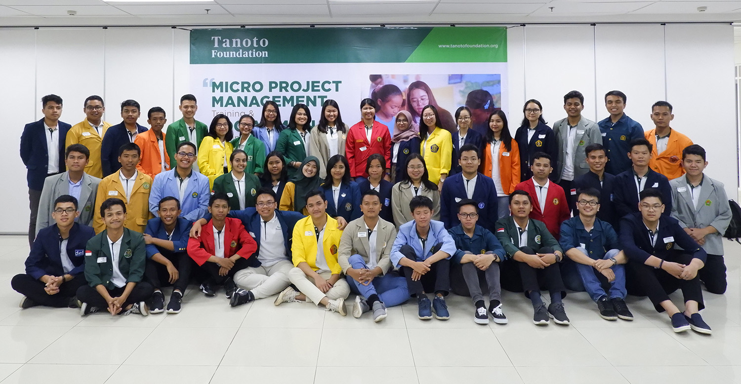 Tanoto Scholars Gain Leadership Skills at Micro Project Management Training