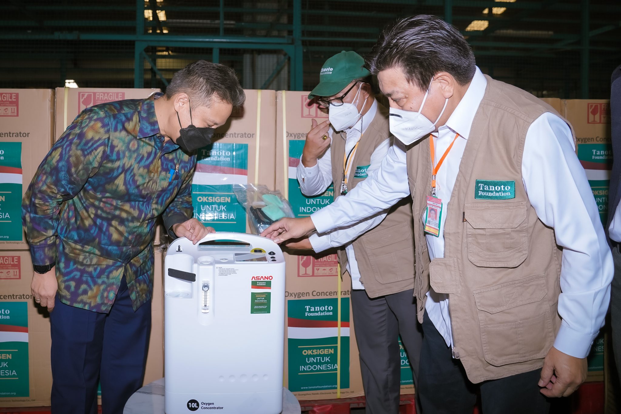 1,000 Oxygen Concentrators From Tanoto Foundation Received By Indonesian Health Ministry